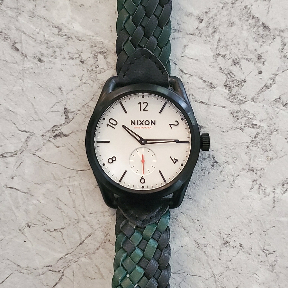 [TAB IN] NIXON - The C39 Women's Watch